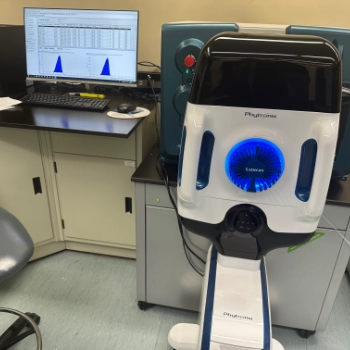 Phytronix Luxon LDTD ion source and mass spectrometry workstation used by BioMark Diagnostics to identify metabolomic biomarkers in liquid biopsy samples.